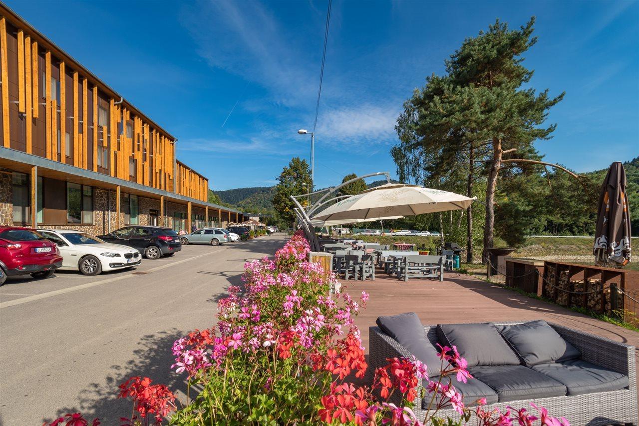 Salamandra Hotel Banska Stiavnica Luaran gambar